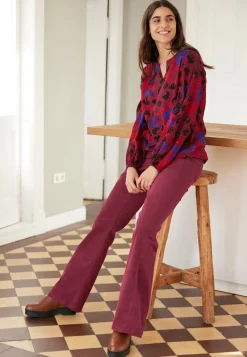 Pantalón de pana elástico con cómoda cintura high waist