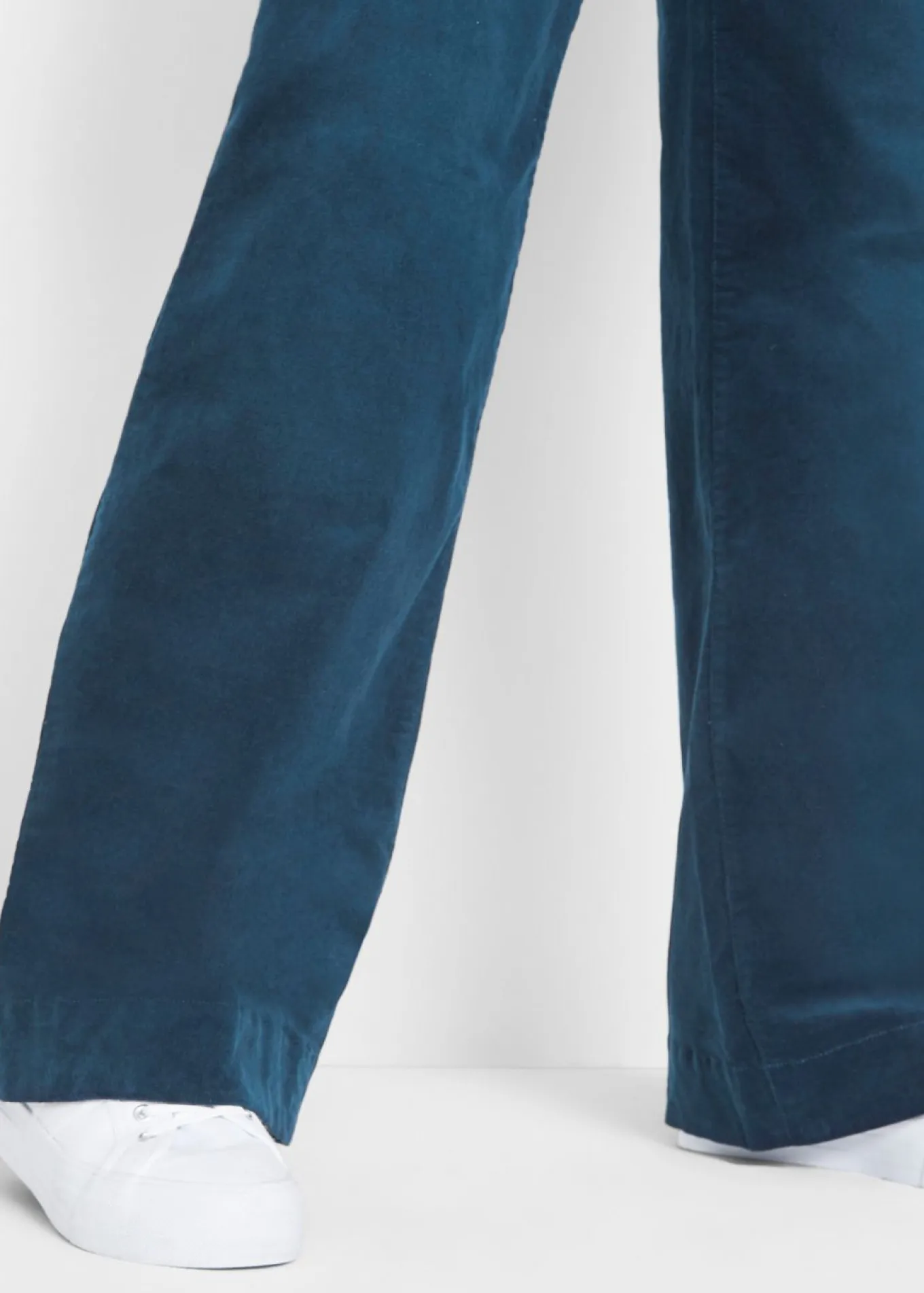 Pantalón de pana elástico de corte ancho