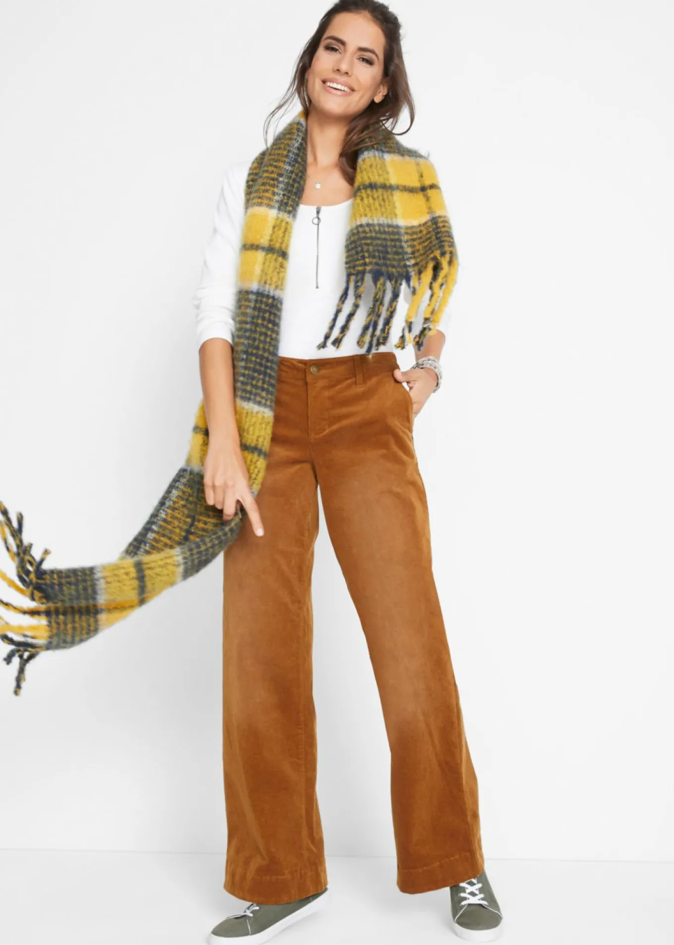 Pantalón de pana elástico de corte ancho