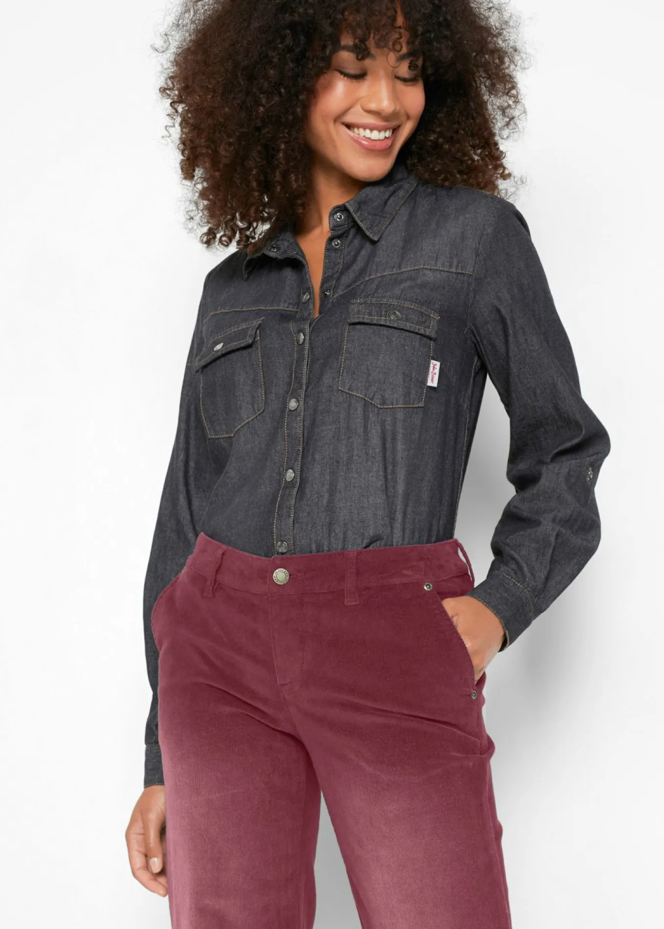 Pantalón de pana elástico de corte ancho