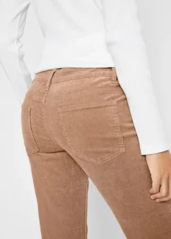 Pantalón de pana elástico de corte recto