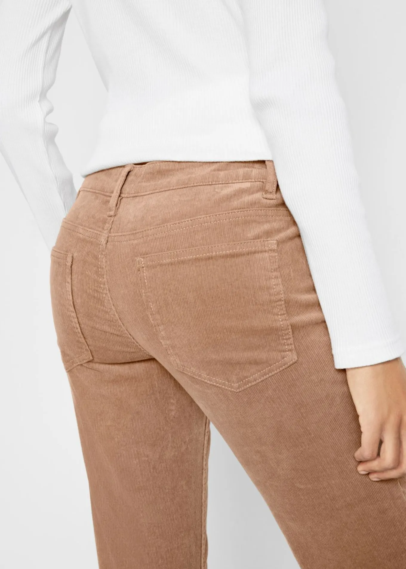 Pantalón de pana elástico de corte recto