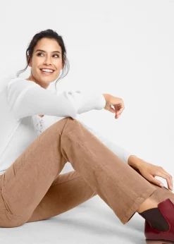 Pantalón de pana elástico de corte recto