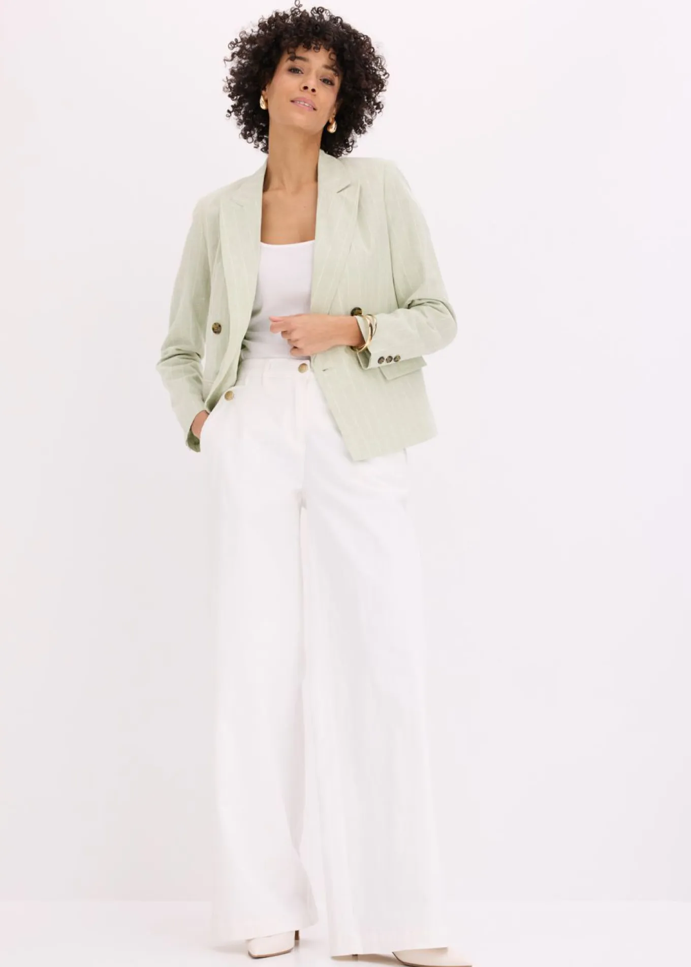 Pantalón de pernera ancha con elástico