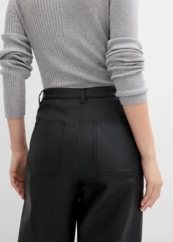 Pantalón de piel sintética