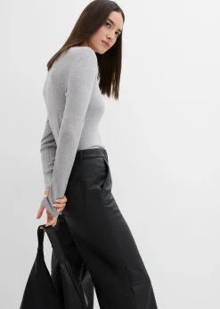 Pantalón de piel sintética