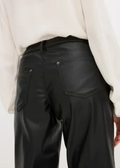 Pantalón de piel sintética con cintura cómoda