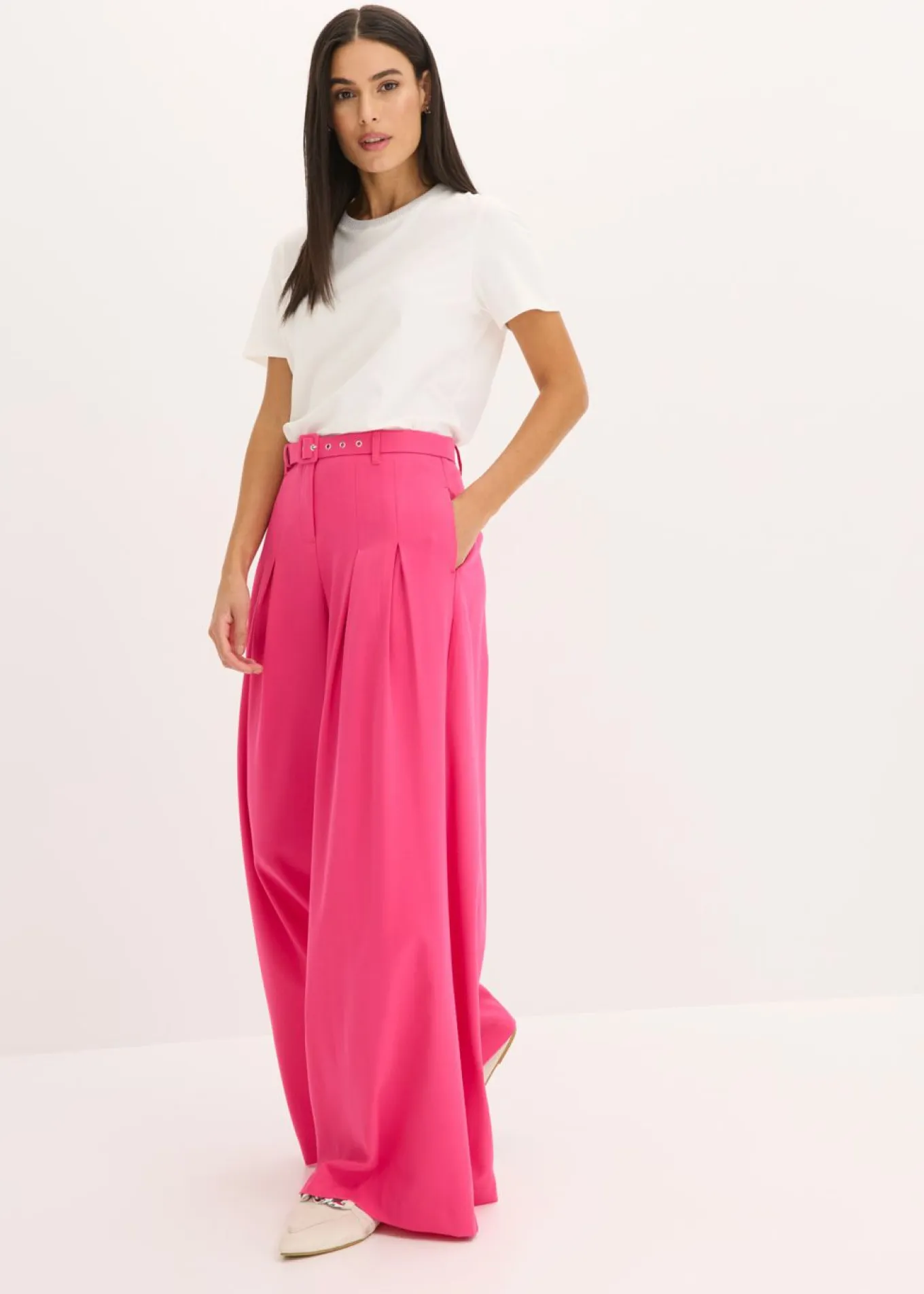 Pantalón de pinzas con cinturón (2 piezas)