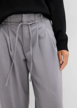 Pantalón de pinzas con cordón