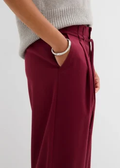 Pantalón de pinzas con cordón