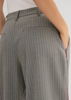 Pantalón de pinzas con rayas de contraste