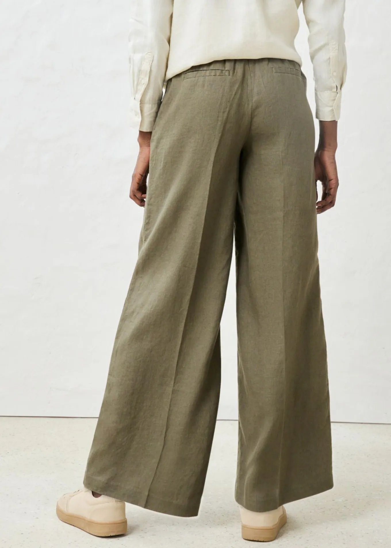 Pantalón de pinzas de lino puro