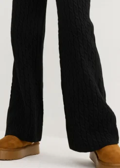 Pantalón de punto con patrón trenzado