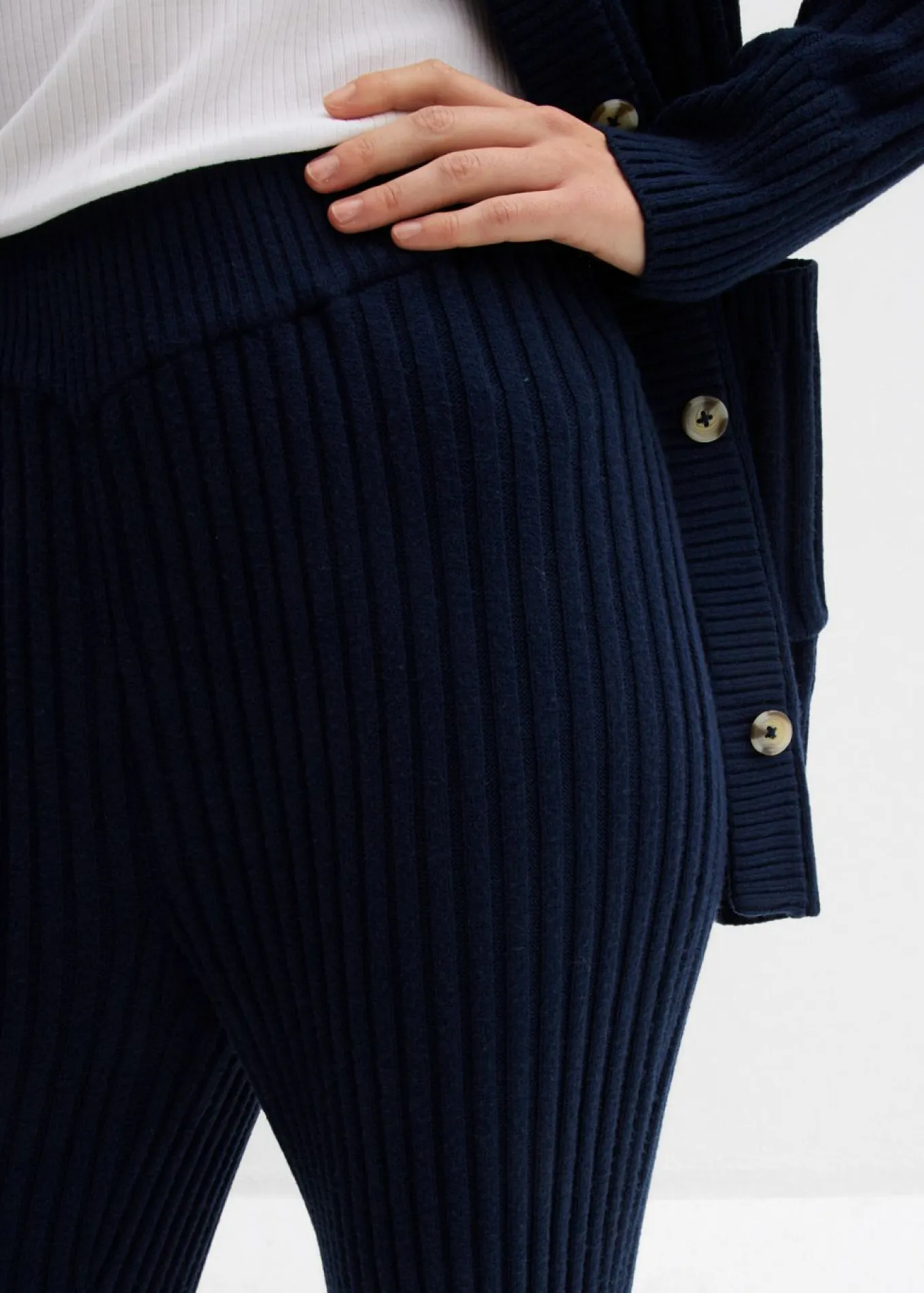 Pantalón de punto de mezcla de viscosa suave