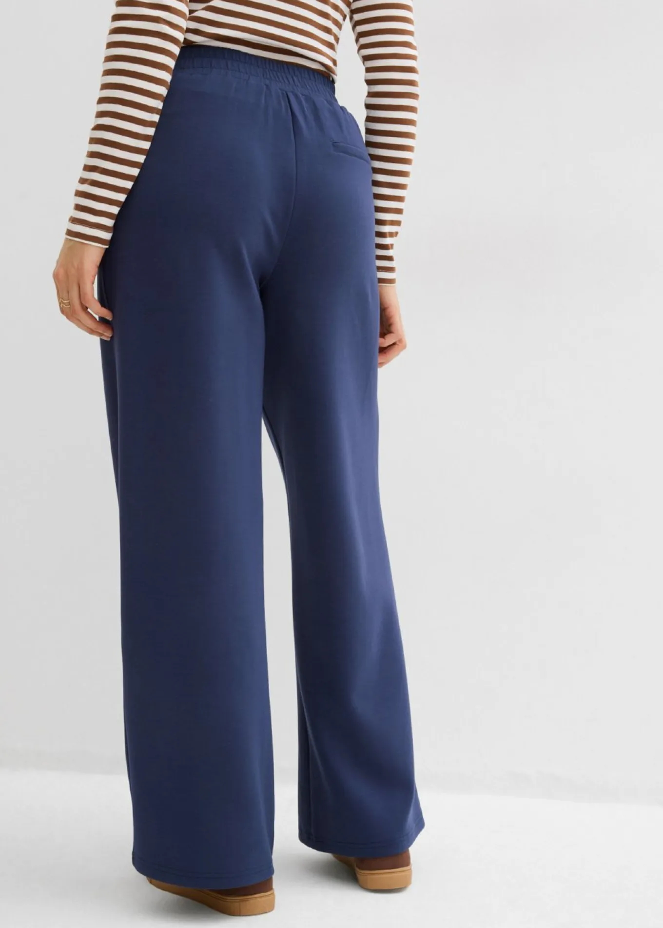Pantalón de punto de neopreno con pinzas