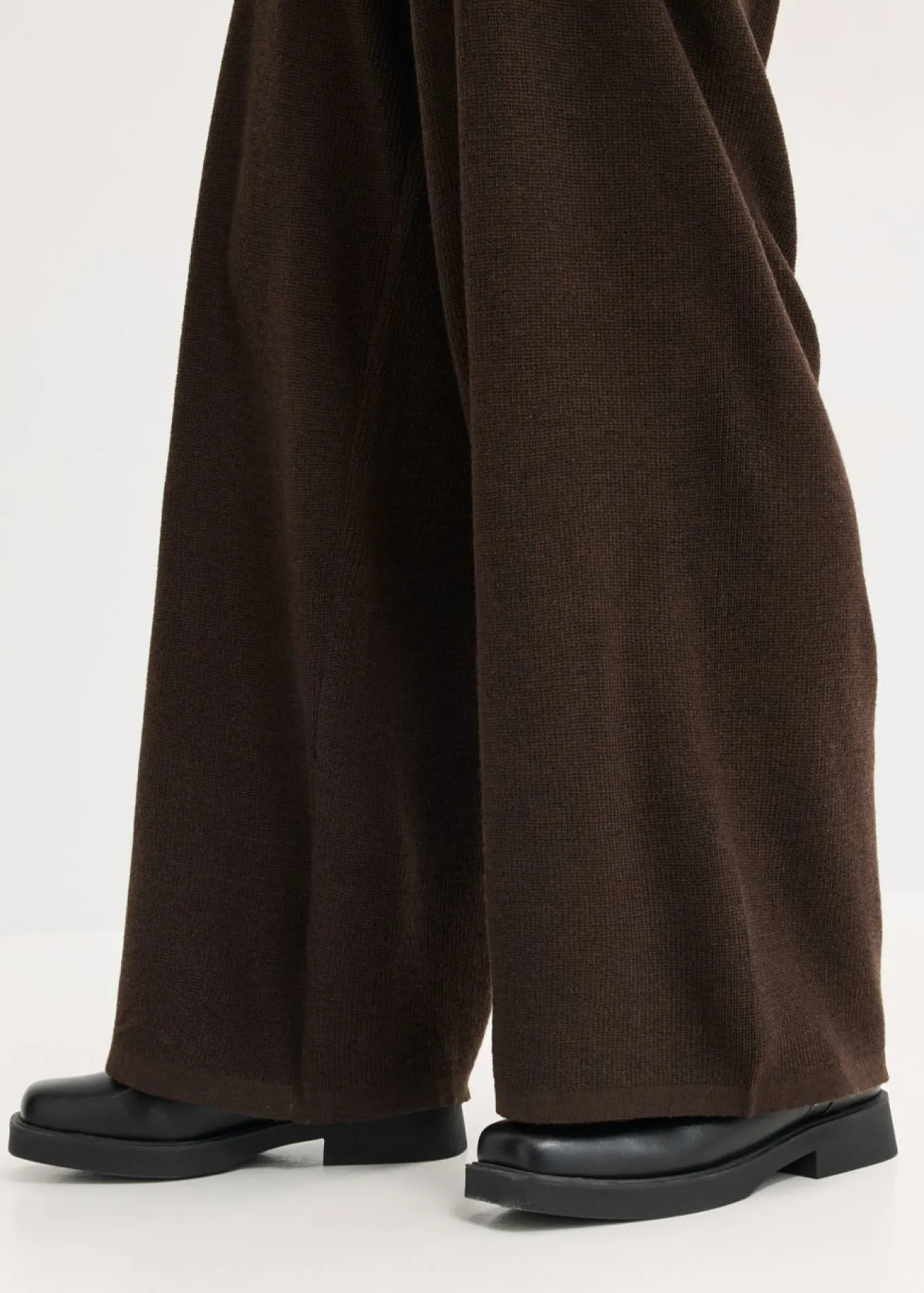Pantalón de punto fino