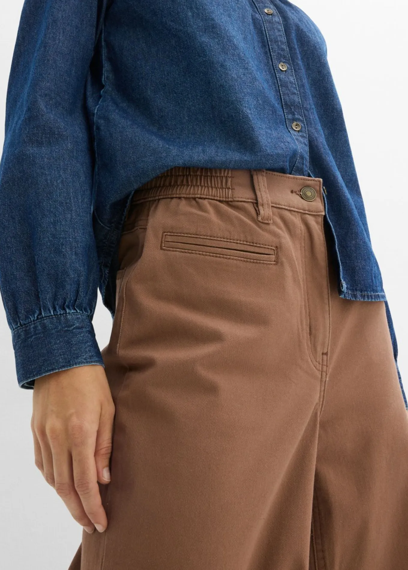 Pantalón de sarga