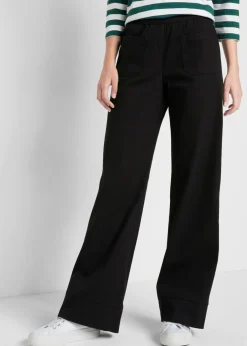 Pantalón de sarga con pernera acampanada y cintura cómoda
