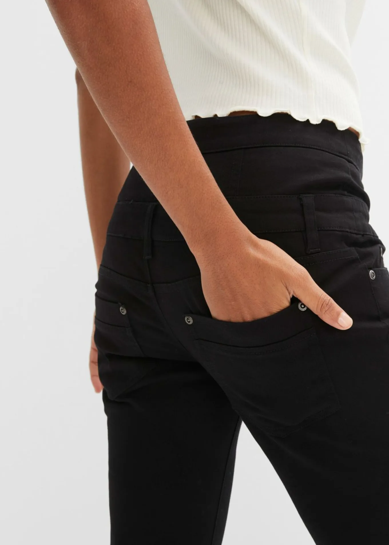 Pantalón de sarga elástica