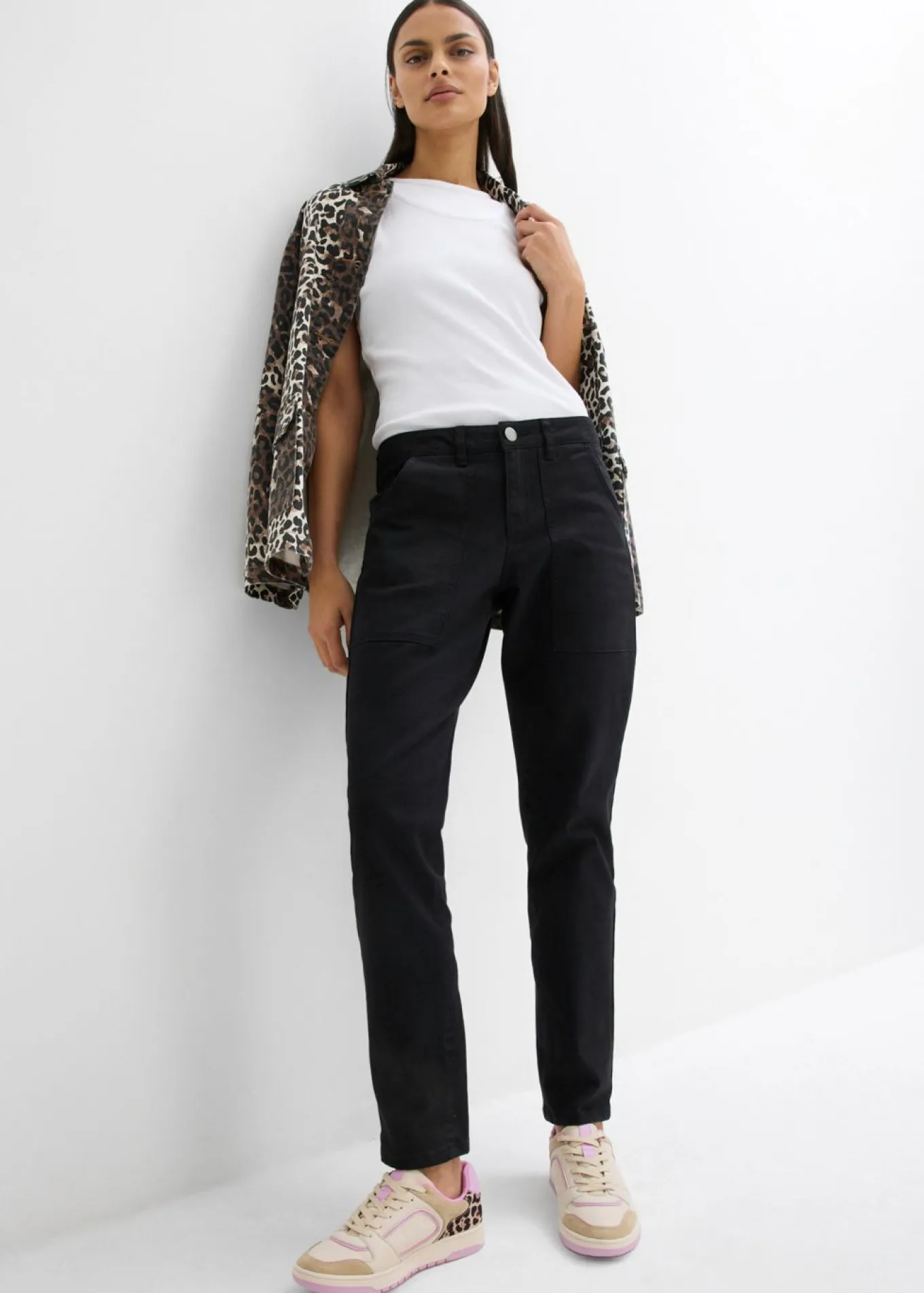 Pantalón de sarga en mezcla de algodón elástico