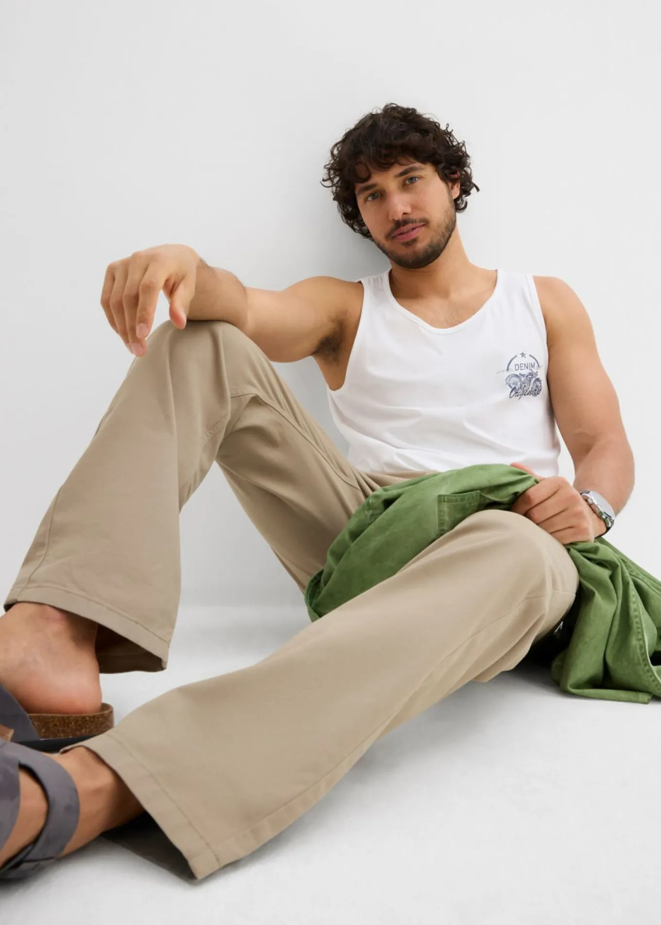 Pantalón de sarga regular fit de algodón orgánico, straight