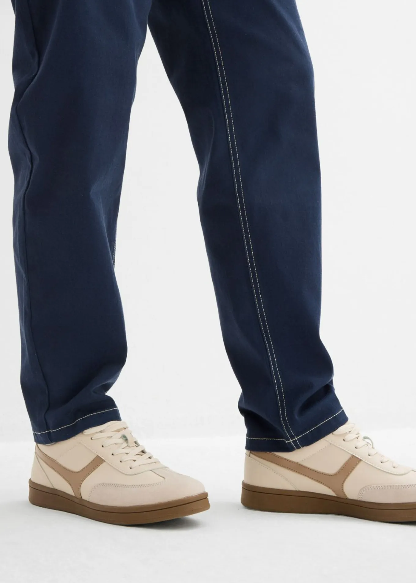 Pantalón de sarga tipo barrel