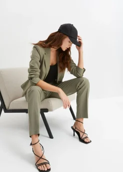 Pantalón de traje con pinzas