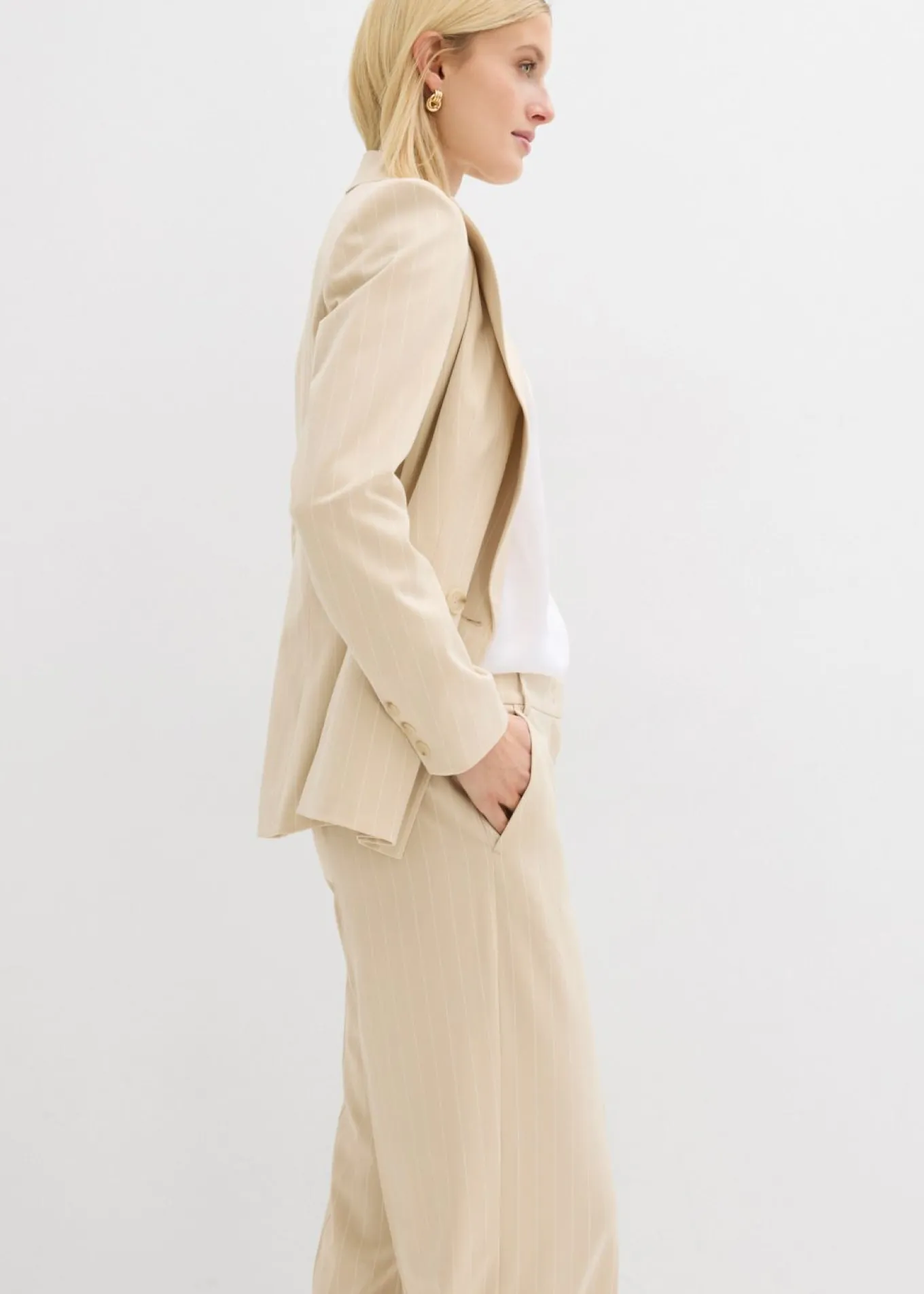 Pantalón de traje con rayas