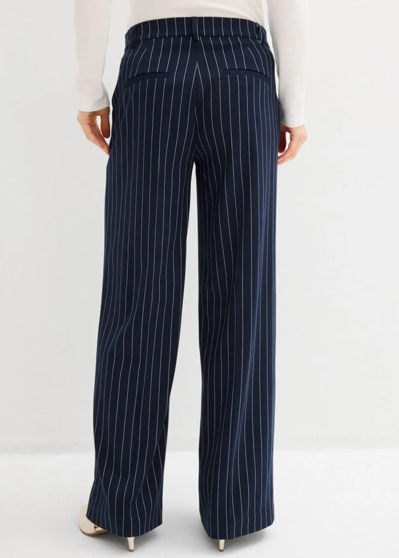 Pantalón de traje con rayas