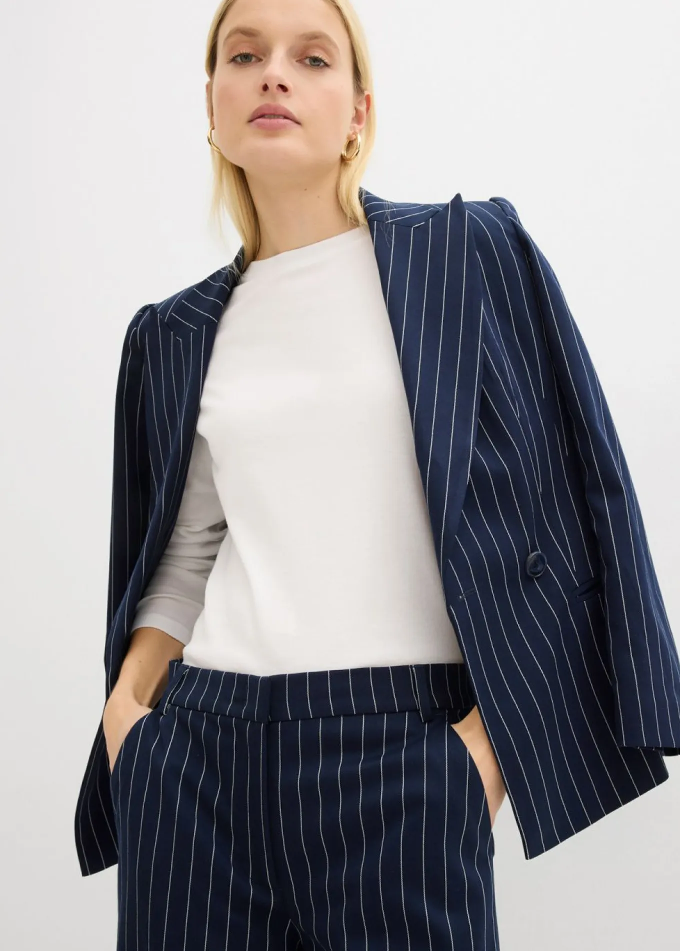 Pantalón de traje con rayas