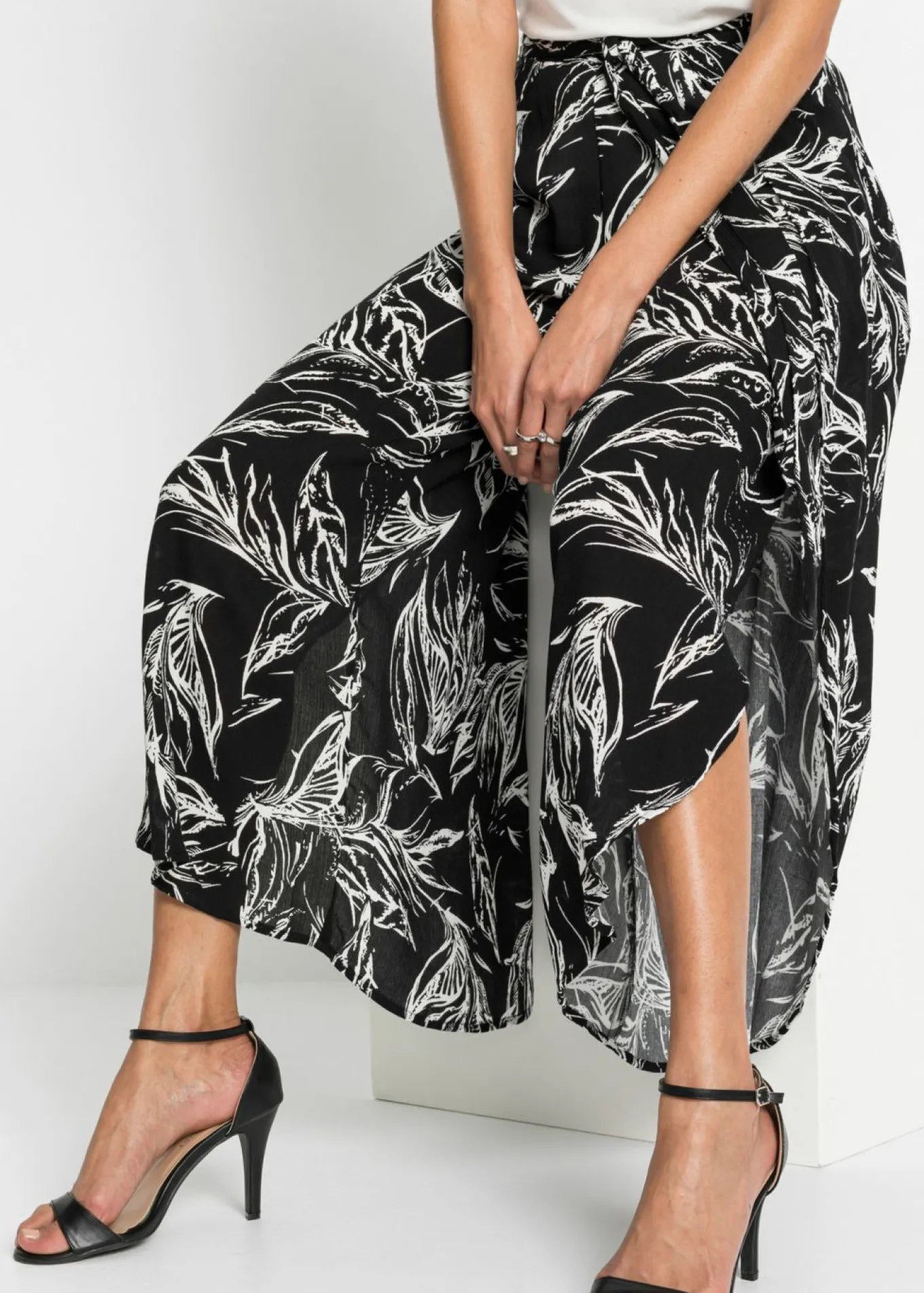 Pantalón de viscosa estructurada