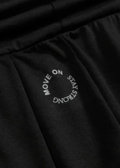 Pantalón deportivo ancho con cintura doblada