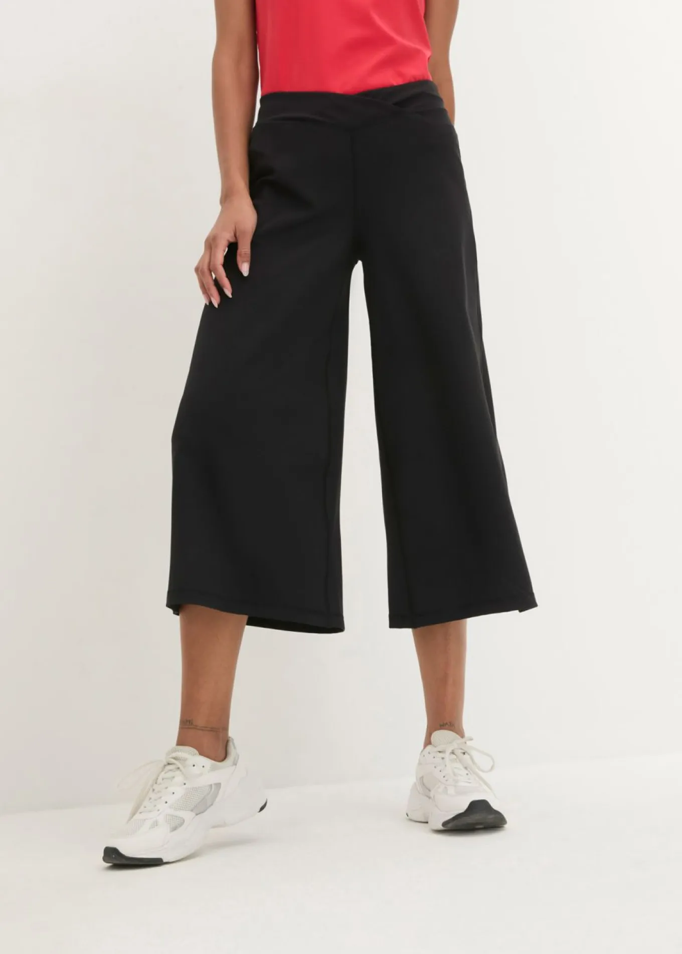 Pantalón deportivo hasta la pantorrilla de material de secado rápido