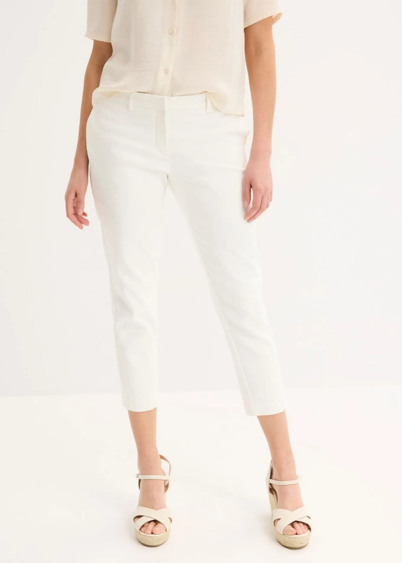 Pantalón ejecutivo de largo capri