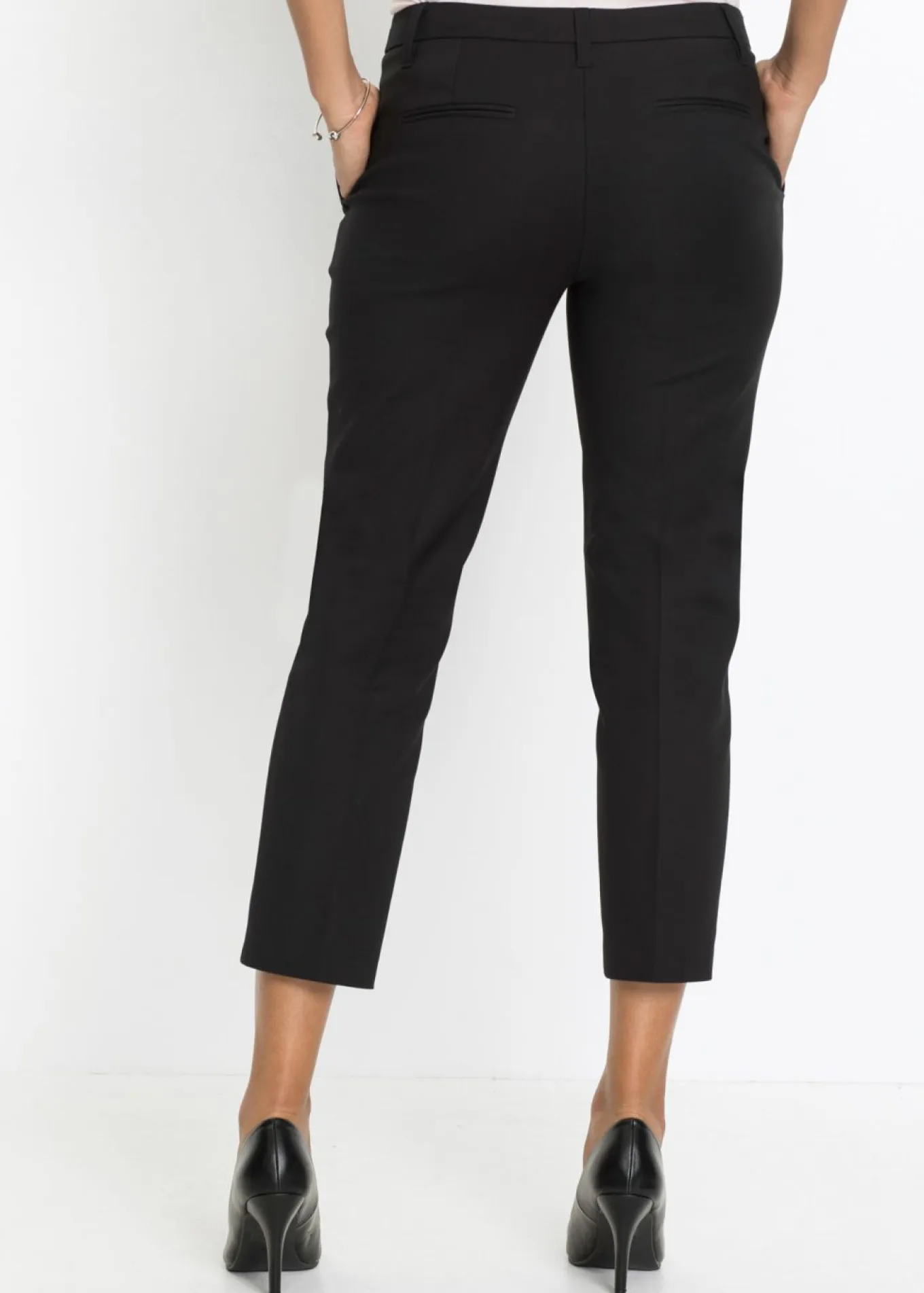 Pantalón ejecutivo de largo capri