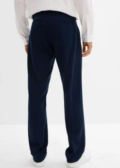 Pantalón elegante con pinzas y corte regular