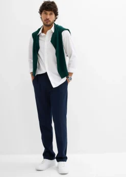 Pantalón elegante con pinzas y corte regular