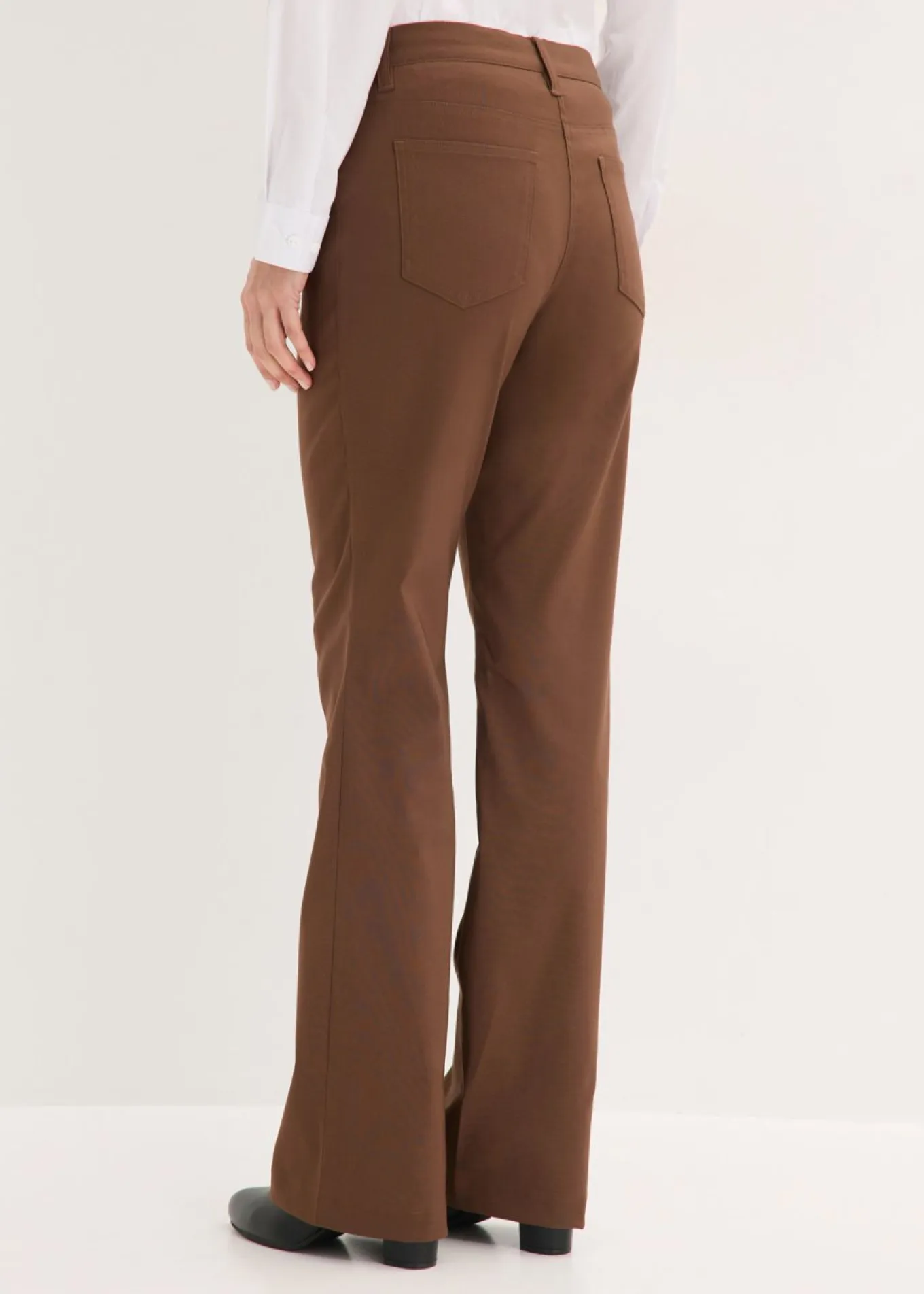 Pantalón elástico, bootcut