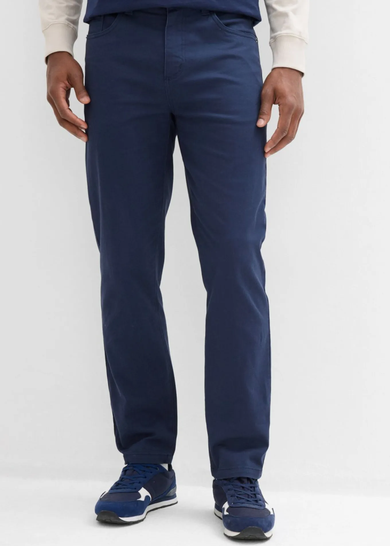 Pantalón elástico, classic fit, straight
