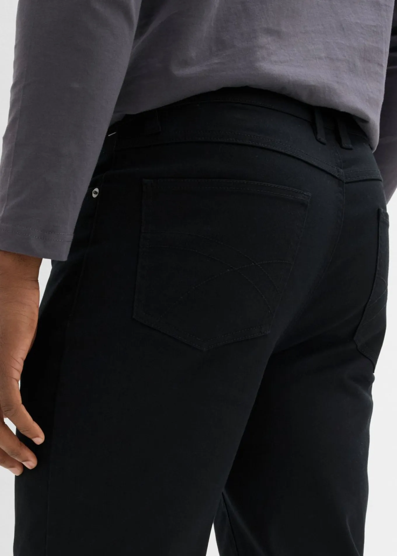 Pantalón elástico, classic fit, straight