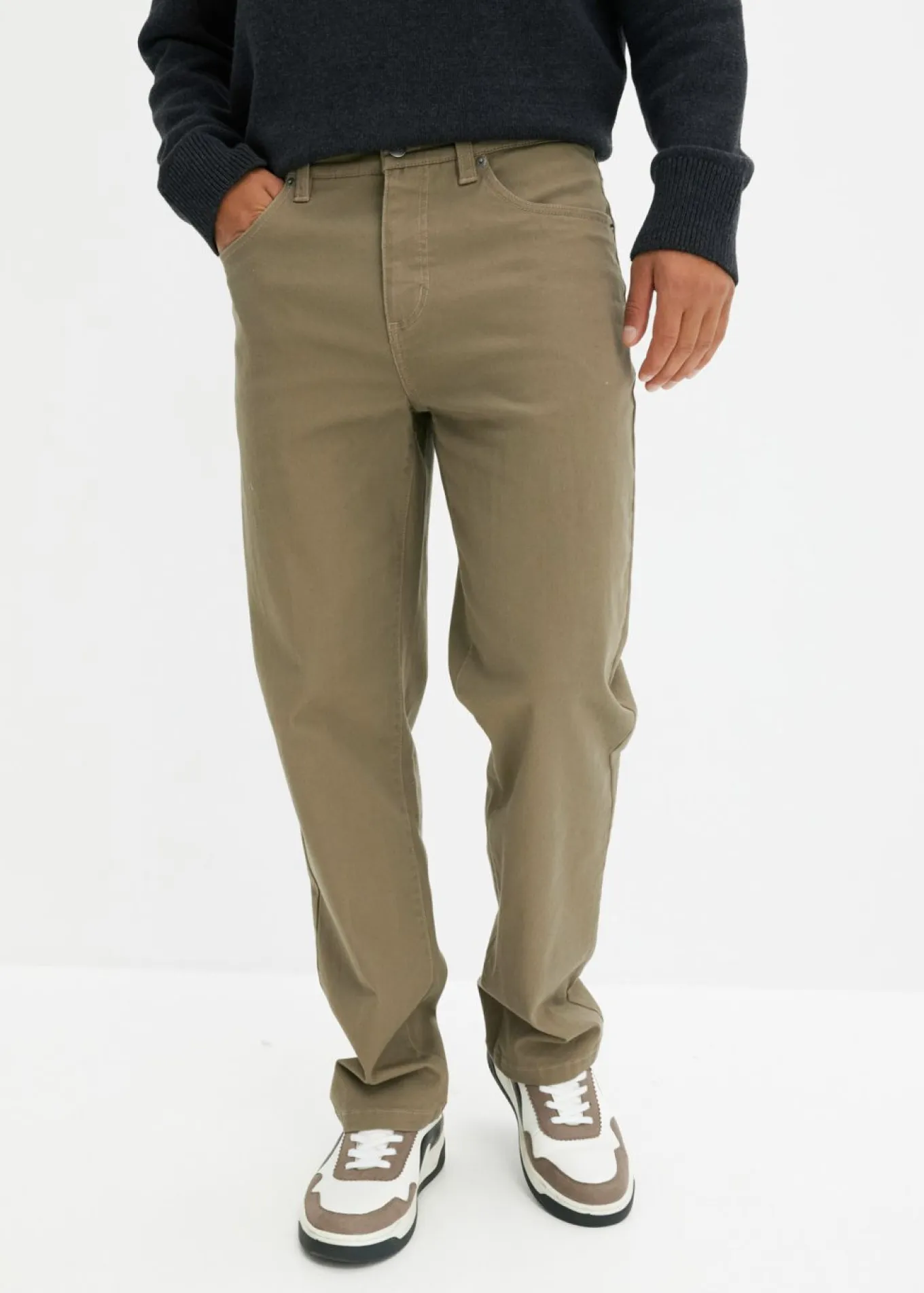 Pantalón elástico, classic fit, straight