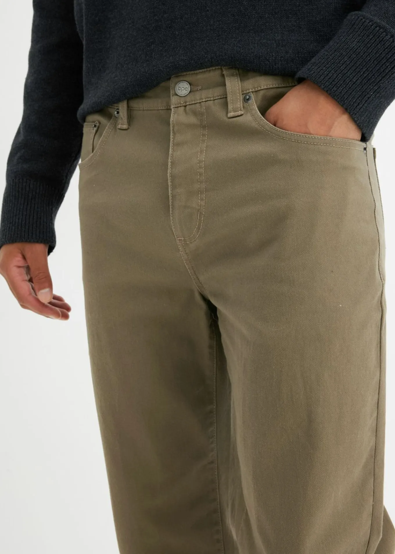 Pantalón elástico, classic fit, straight