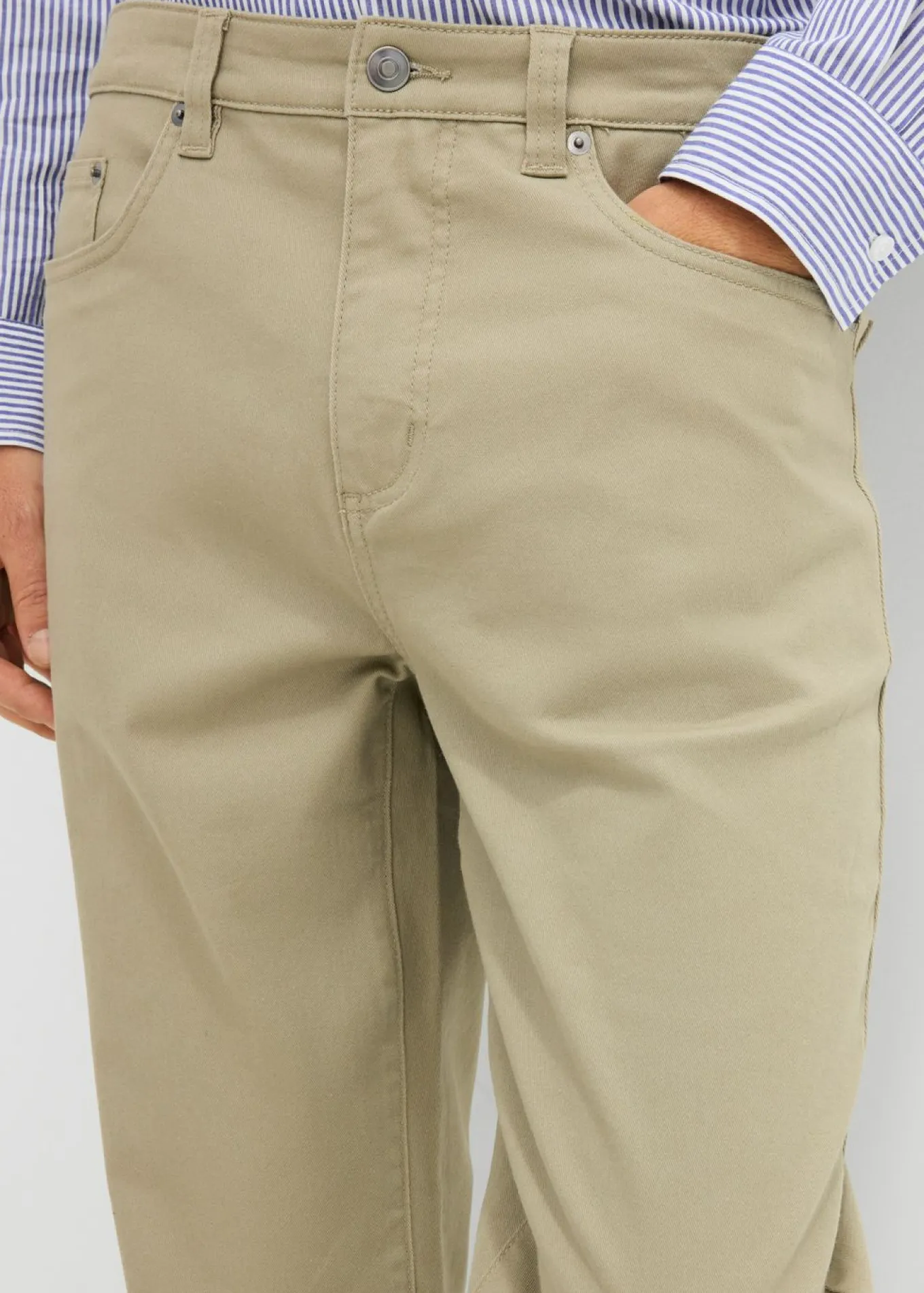 Pantalón elástico, classic fit, straight