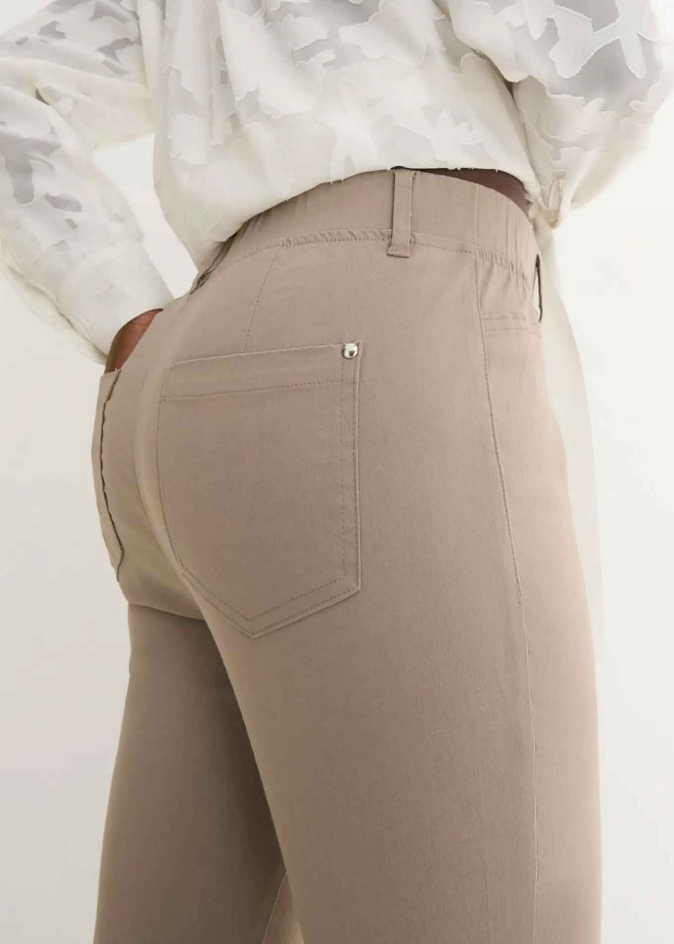 Pantalón elástico con cintura antideslizante