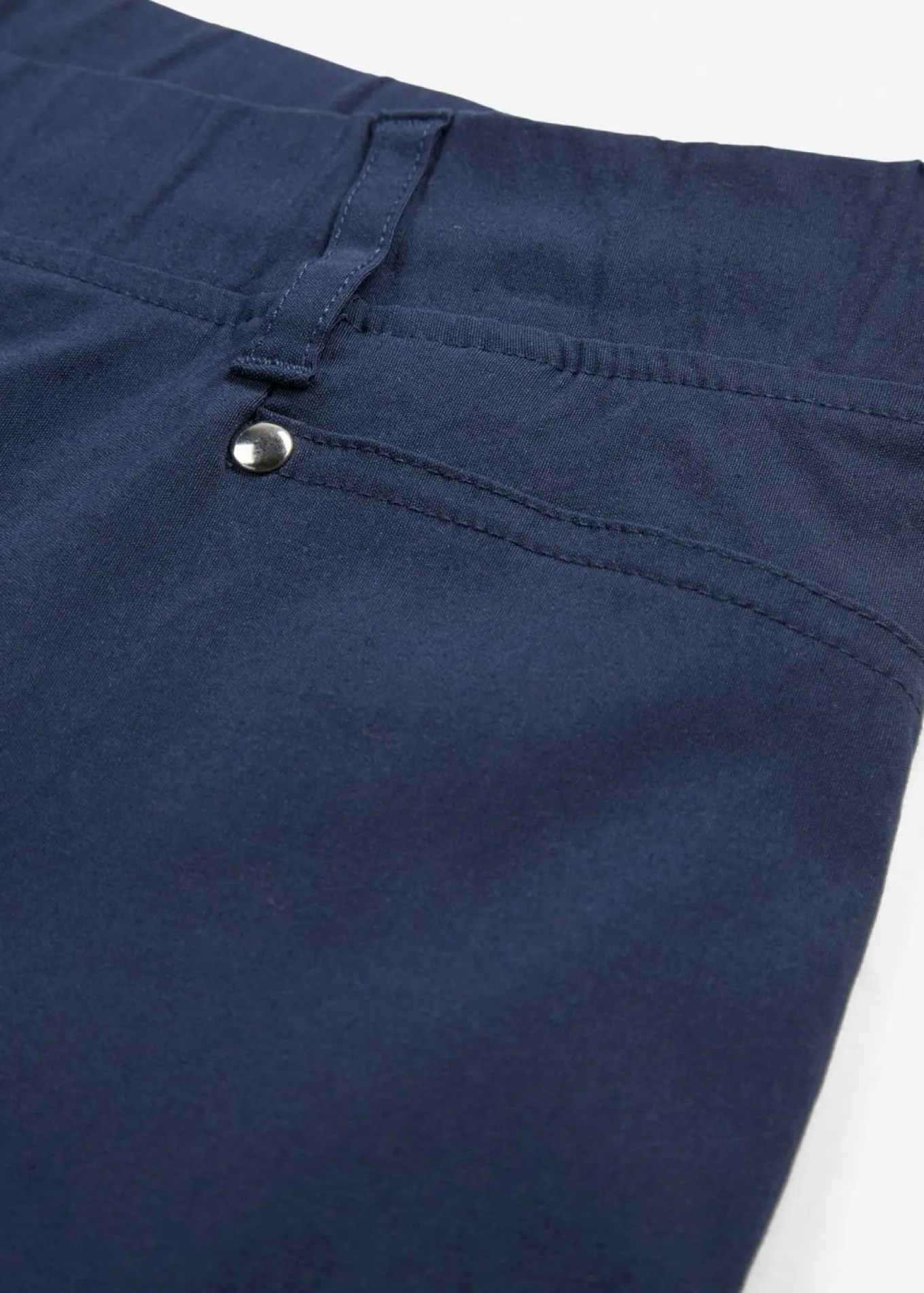 Pantalón elástico con cintura antideslizante