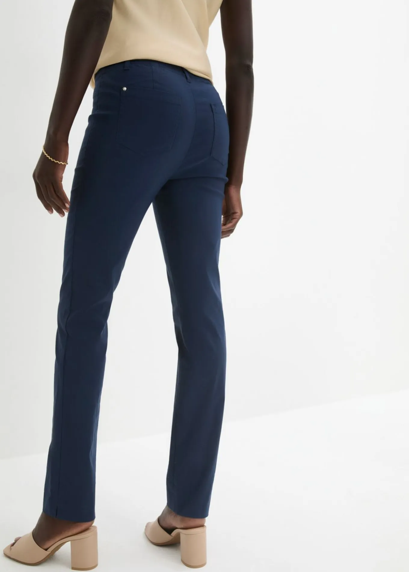 Pantalón elástico con cintura antideslizante