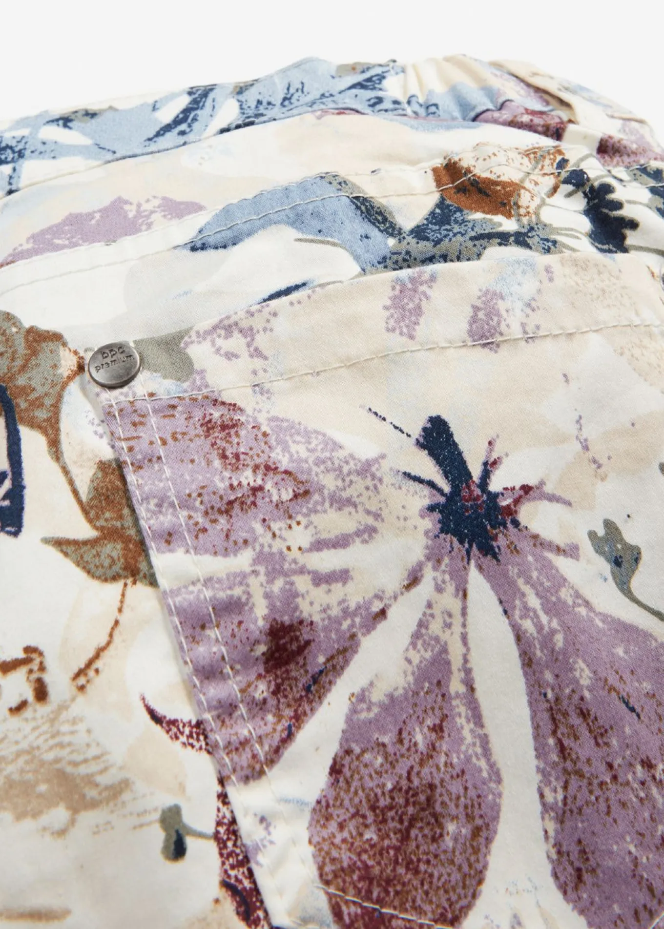 Pantalón elástico con estampado de flores