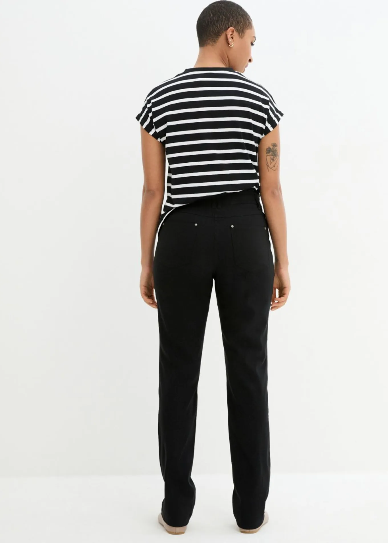 Pantalón elástico de bengalina con cintura cómoda de corte recto