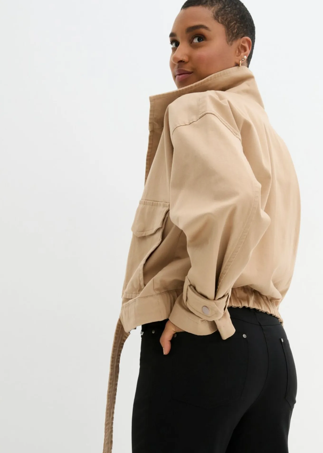 Pantalón elástico de bengalina con cintura cómoda de corte recto