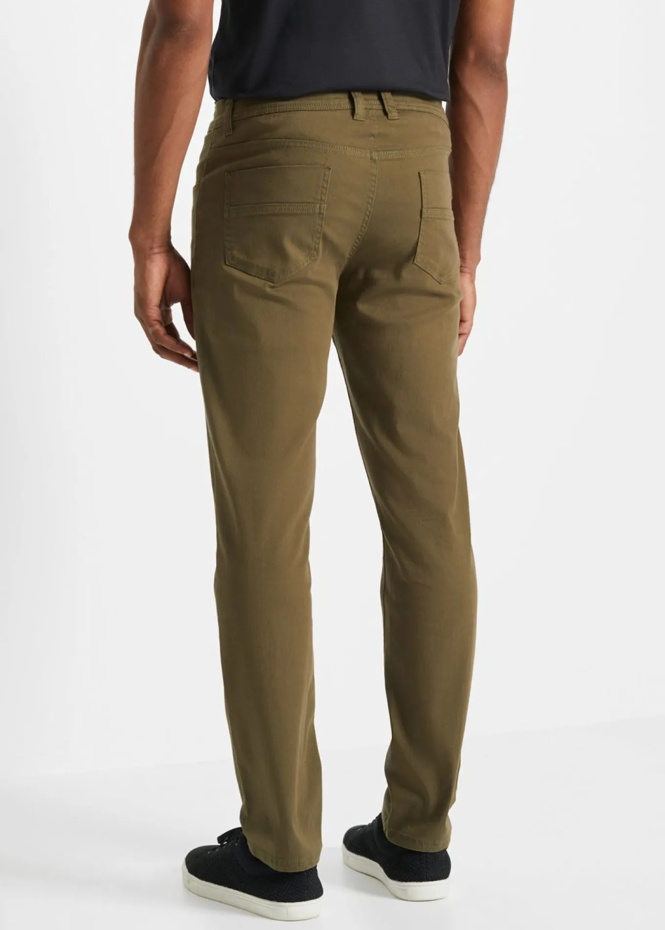 Pantalón elástico de corte regular y recto